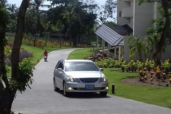 Private GFLC (SLU) Airport Transfer to Rodney Bay — Eugene's Executive Service