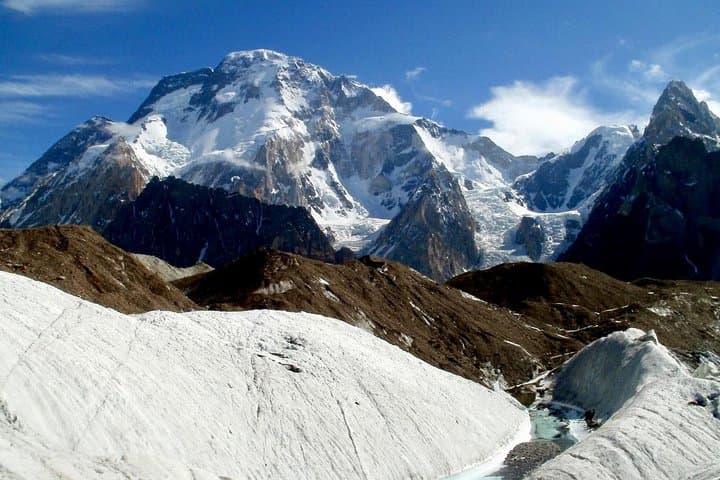 Broad Peak Expedition: Karakoram Trek to Concordia & Broad Peak Base Camp