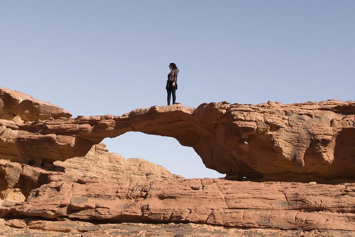 Wadi Rum Desert Tour: Full-Day 4x4 Adventure with Lunch and Sunset photo 6