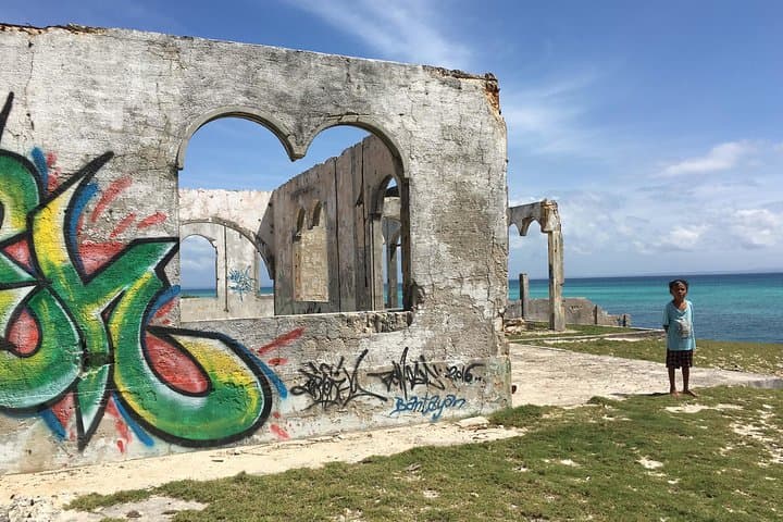 Bantayan Island Guided Sightseeing & Food Tour — Beaches, Mangroves & German Ruin photo 4