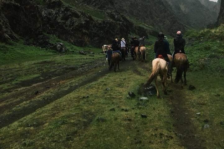 Orkhon Valley & Elsen Tasarkhai: 9-Day Hiking and Horseback Adventure in Central Mongolia