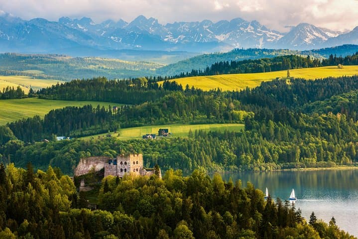 Dunajec River Rafting: Classic Wooden Raft Journey from Krakow to Szczawnica photo 5