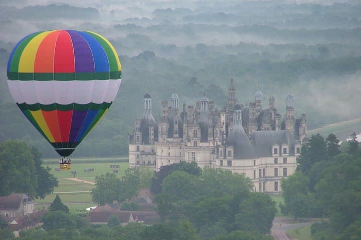 Sunrise Hot-Air Balloon Over the Loire Valley from Amboise & Chenonceau photo 4