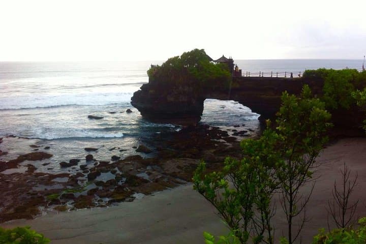 Nungnung Waterfall to Tanah Lot: Full-Day Jatiluwih & Bedugul Heritage Tour photo 5