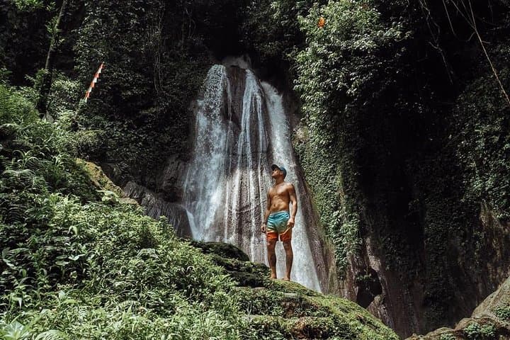 Bali Waterfall Day Tour: Tegenungan, Tibumana & Dusun Kuning photo 3