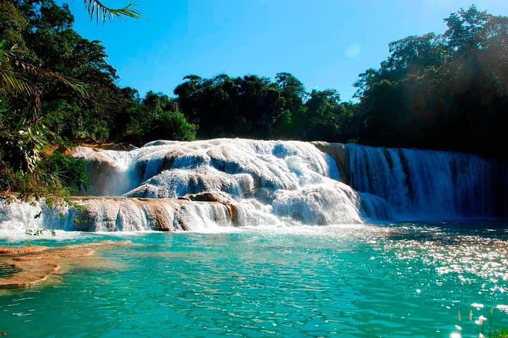 3-Day Chiapas Adventure: Sumidero Canyon, El Chiflón & Montebello Lakes photo 2