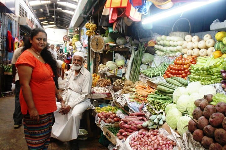 Kandy Market Visit & Private Home Cooking Class with Transfers photo 3