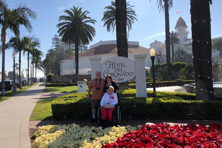 San Diego Highlights Tour: Coronado, Balboa Park & Gaslamp Quarter in 3 Hours photo 2