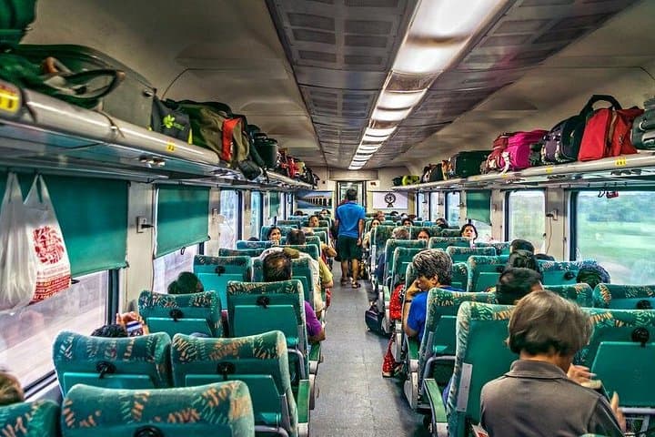 Taj Mahal by Gatimaan Express: All-Inclusive Day Trip from Delhi to Agra photo 3