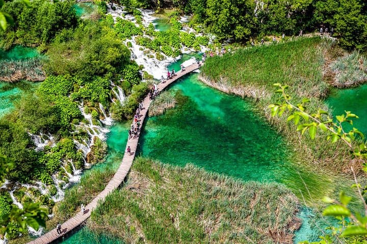 Zagreb to Split Transfer with Plitvice Lakes Stop: Full-Day Guided Excursion photo 4
