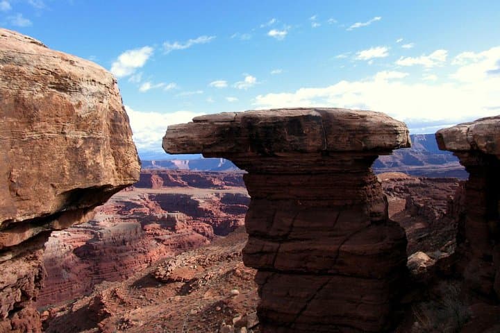 Explore Canyonlands National Park: Half-Day 4WD Adventure from Moab photo 6