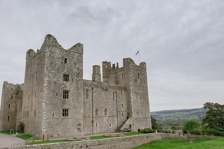 Private Yorkshire Dales Tour from Windermere — Ribblehead, Aysgarth & Wensleydale photo 5