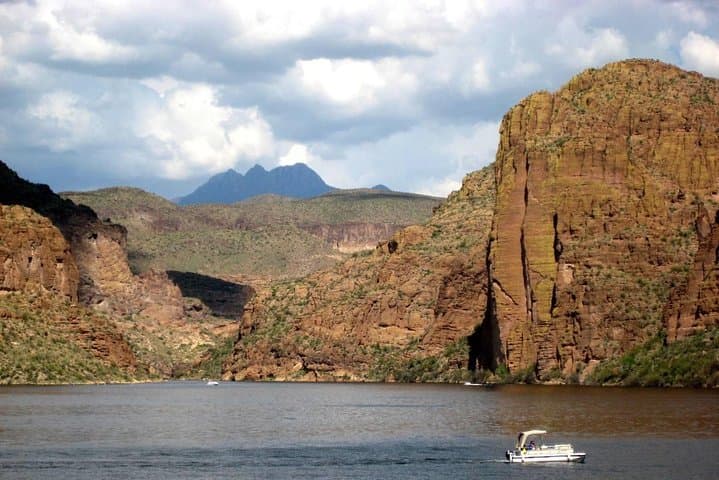Apache Trail Day Tour & Dolly Steamboat Cruise from Phoenix — Goldfield, Tortilla Flat, Canyon Lake photo 5
