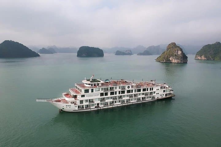 Halong Bay 2-Day Luxury Overnight Cruise on President Cruise photo 1