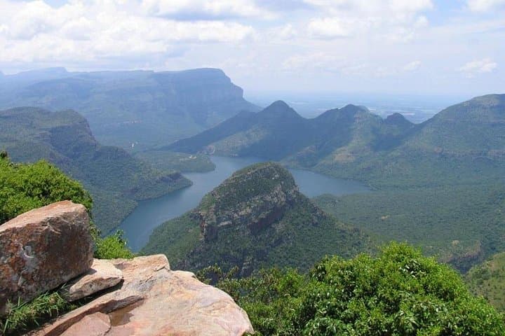 Panorama Route Full-Day Tour from Hazyview — Blyde River Canyon, Gods Window & Bourke's Luck Potholes