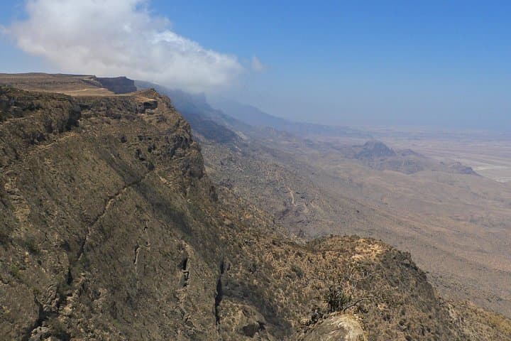 Dhofar Mountain Tour: Darbat Falls, Jebel Samhan & Sinkholes photo 6