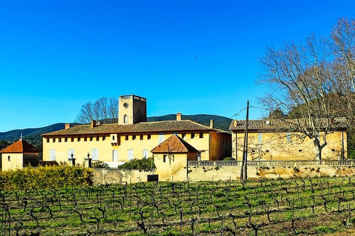 Private Luberon Hilltop Villages Tour — Gordes to Lourmarin photo 2