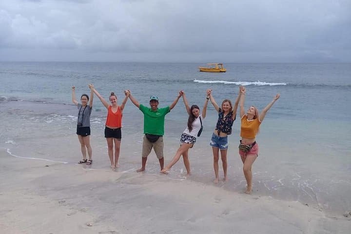 One-Day Nusa Penida Island Tour — Kelingking, Broken Beach & Crystal Bay photo 4
