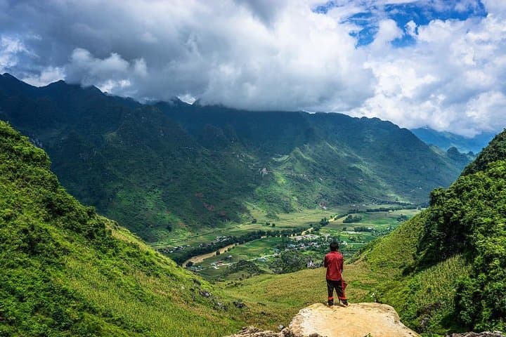 Mai Chau Day Trip from Hanoi: Cycling Stilt-House Villages & Thung Khe Pass photo 5