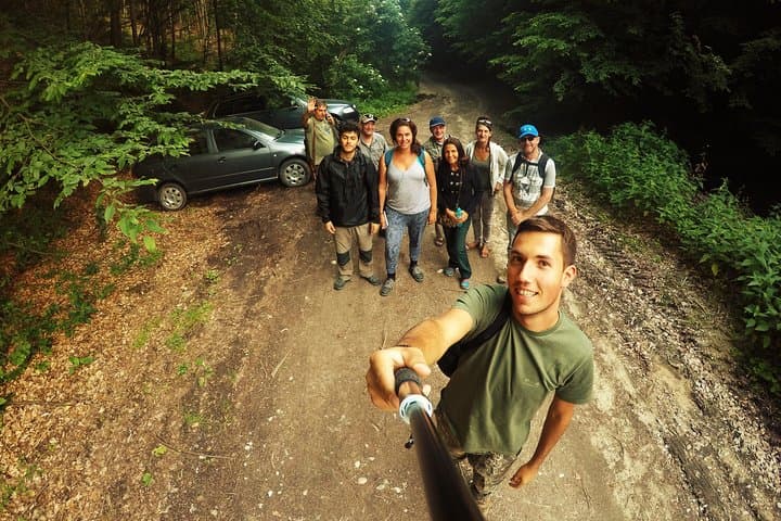 Sunset Brown Bear Watch in the Carpathians — Small-Group from Brașov photo 3