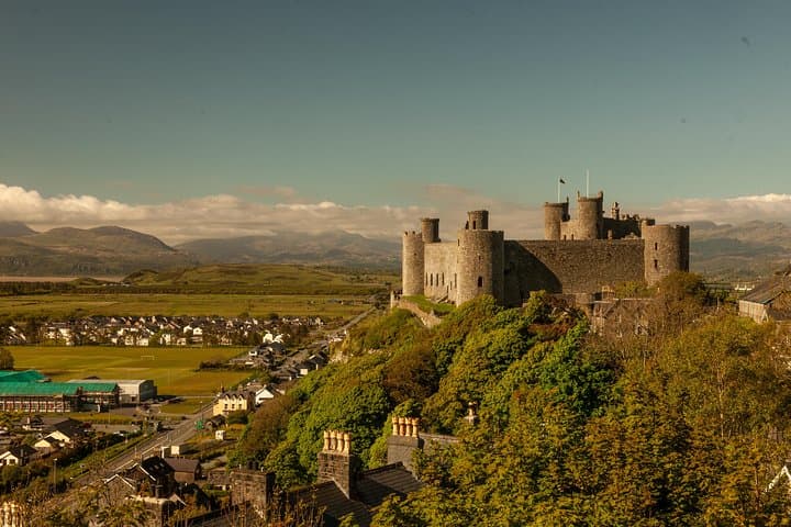 5-Day Wales Small-Group Tour from London: Castles, Coasts, and National Parks photo 5