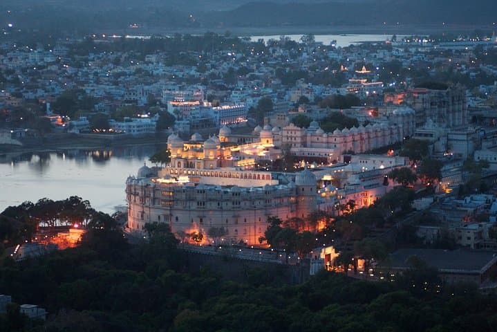 Udaipur City Highlights: Guided Tour with Next-Day Drop-Off to Jaipur photo 5