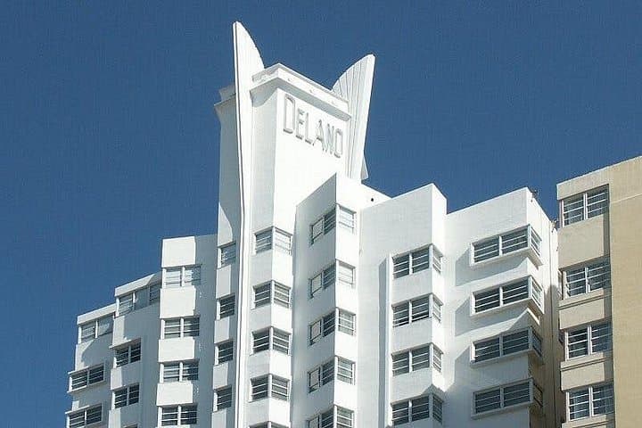 Miami South Beach Art Deco Walking Tour: Historic Hotels, Ocean Drive & Tropical Deco photo 4