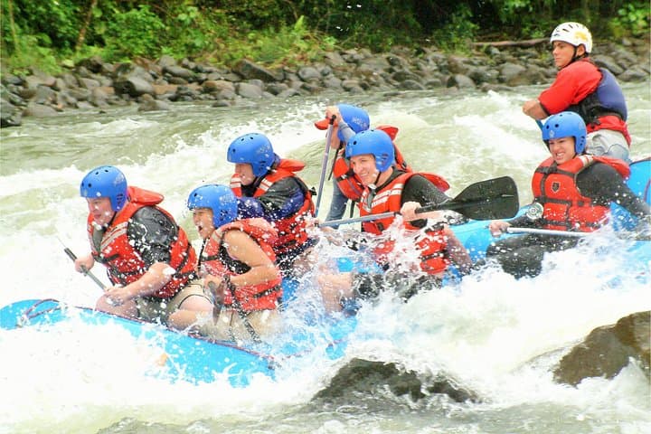 Pacuare River Whitewater Rafting: 18-Mile Class III–IV Gorge Adventure from San José photo 4