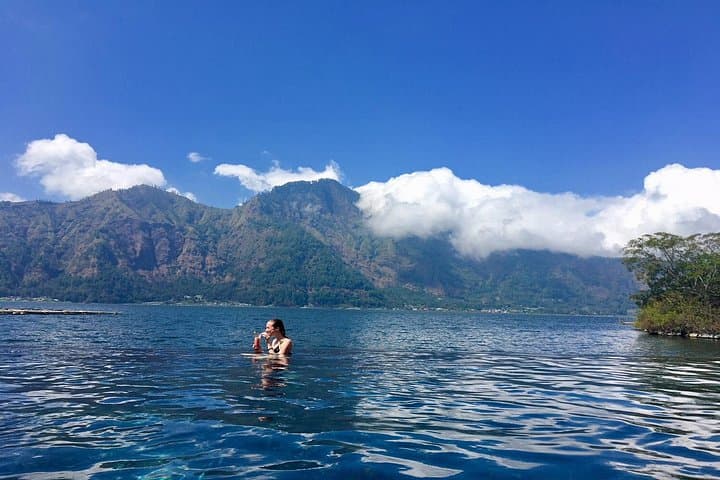 Mount Batur Sunrise Trek & Natural Hot Springs: Guide to Bali's Volcano Hike photo 2