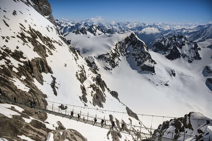 Zurich to Lucerne & Mount Titlis: Private Day Trip with Rotair Cable Car photo 4