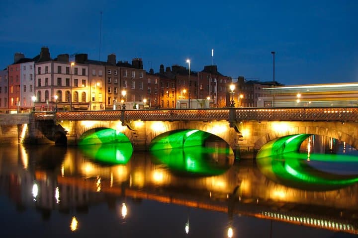 Private Full-Day Dublin City Highlights Tour — Guinness, Trinity & Howth