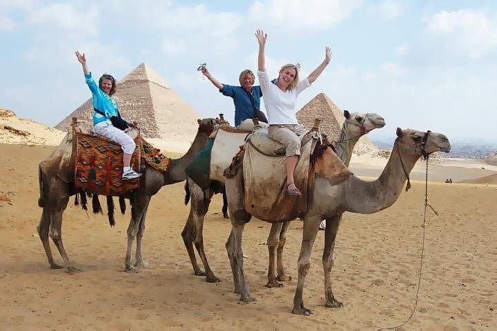 Full-Day Giza Pyramids and Egyptian Museum Tour with Sunset Camel Ride photo 3
