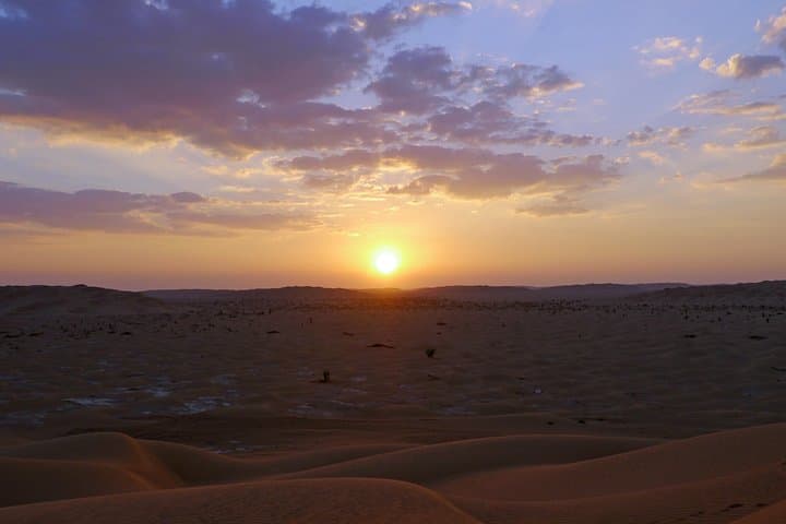 Empty Quarter Desert Adventure: Wadi Dawka, Frankincense Trails & Ubar Sunset photo 3