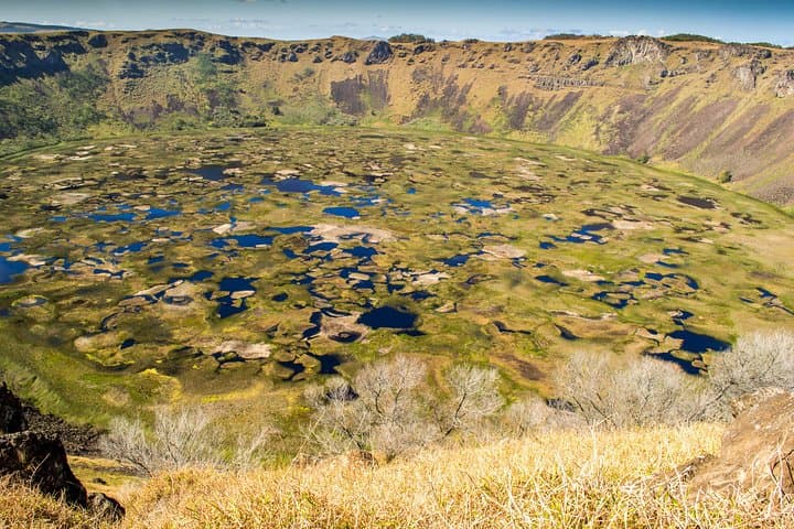 Rano Kau & Orongo Half-Day Private Tour — Rapa Nui Birdman Circuit