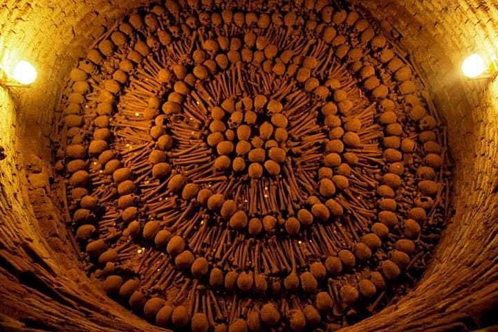 Lima in Four Hours: Miraflores, San Isidro & the San Francisco Catacombs photo 2