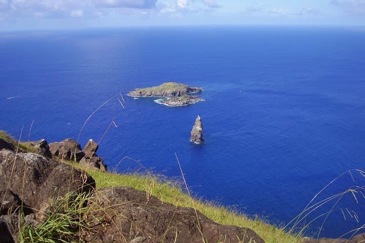 Rano Kau & Orongo Half-Day Private Tour — Rapa Nui Birdman Circuit photo 4
