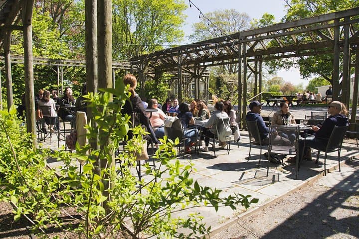 North Fork Wine Tour from NYC — Long Island Wineries with Lunch photo 3
