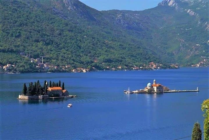 Ljubljana to Dubrovnik: A 6-Day Private Road Tour Through Zagreb, Plitvice & Split photo 6