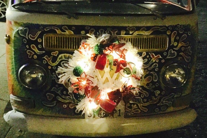 San Francisco Holiday Lights Tour: VW Bus Evening Ride to Union Square & Golden Gate Views photo 5