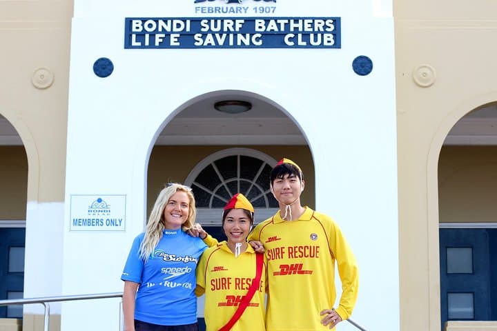 Discover Bondi: Guided Beach & Coastal Walk with Lifesavers and Icebergs photo 5