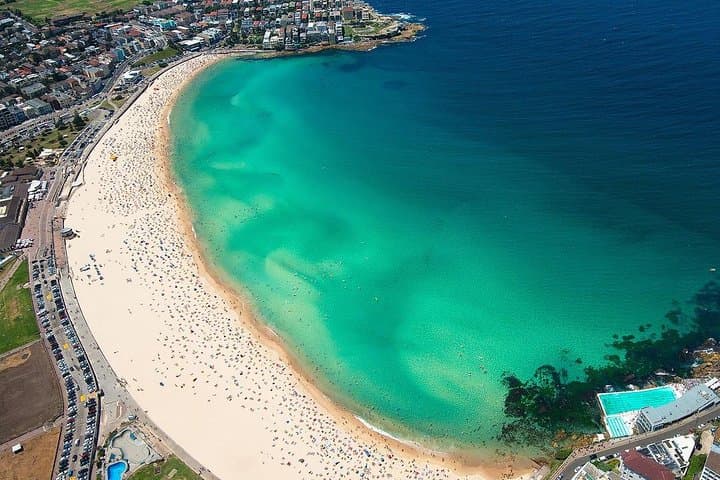 Discover Bondi: Guided Beach & Coastal Walk with Lifesavers and Icebergs photo 6