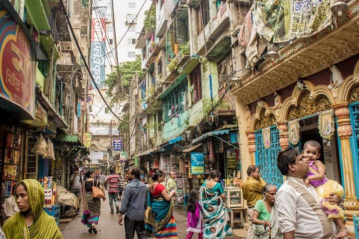 Dhaka Street Photography Walking Tour: Old Dhaka, Sadarghat & Local Life photo 2