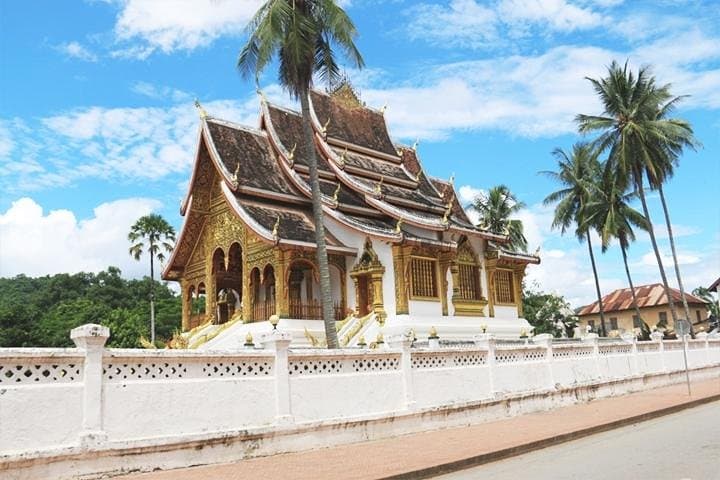 Highlights of Luang Prabang: 4-Day Cultural & Mekong River Tour