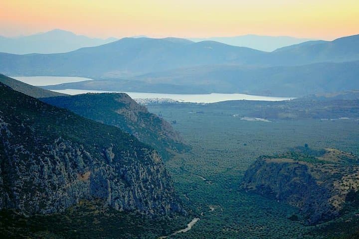4-Day Private Classical Greece Tour — Delphi, Thermopylae, Olympia & Corinth photo 5
