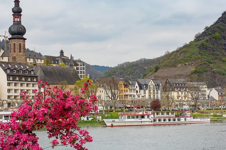 Cochem 1-Hour Moselle Sightseeing Cruise — Panoramic River Tour & Reichsburg Views photo 6