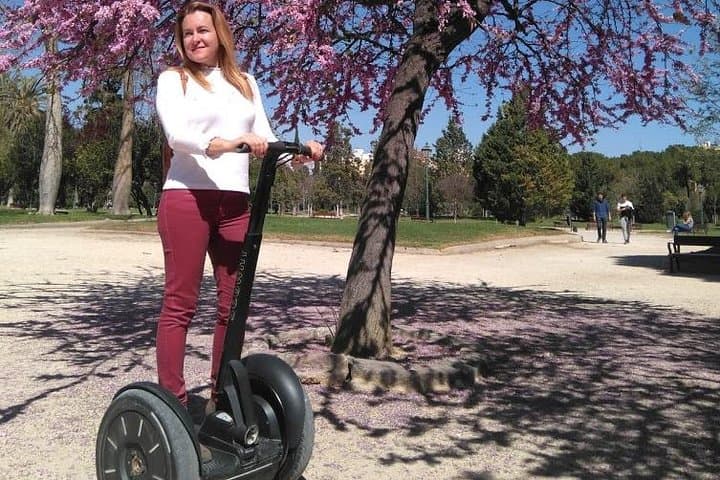 1-Hour Segway Tour Through Turia Gardens & Medieval Valencia photo 3