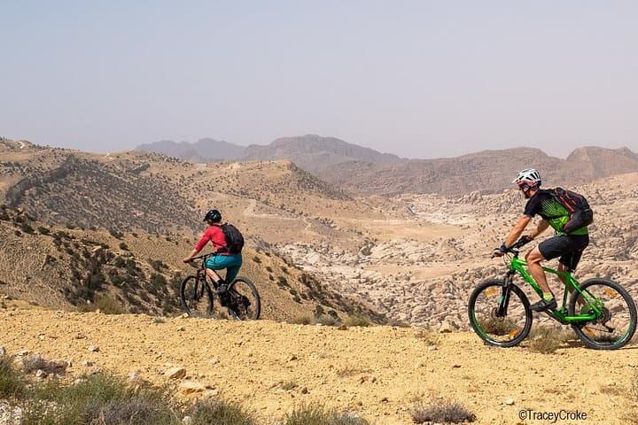 Jordan Active Adventure: 8-Day Hiking, Biking & Wadi Rum Expedition