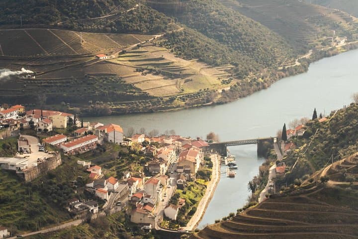 Douro Valley Sommelier Wine Tour with Rabelo Boat Cruise photo 4