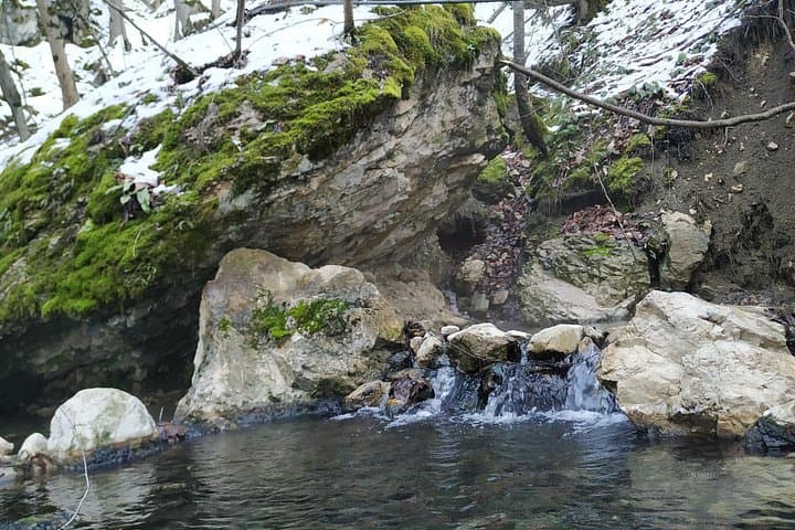 girdah-waterfall-hike-guba-day-trip-from-baku-to-azerbaijan-highest-village