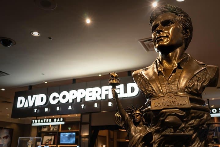David Copperfield Las Vegas: MGM Grand Illusions, Show Details & Visitor Guide photo 6